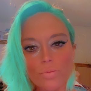 Meet your Posher, Candace